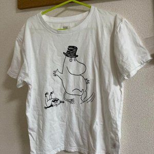 T-shirt white